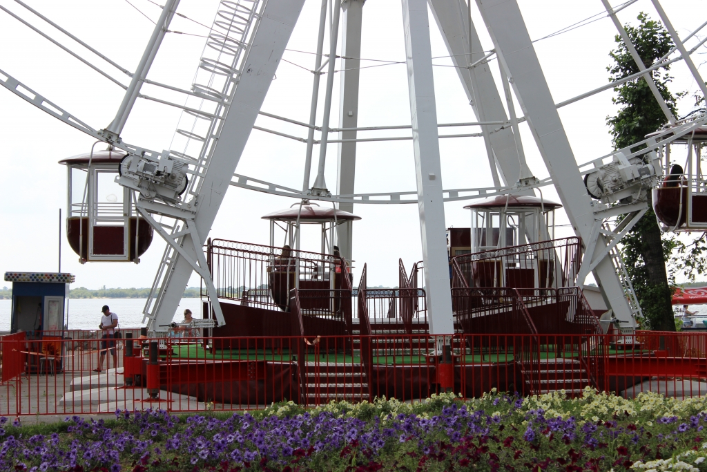 Жители Биробиджана позавидовали хабаровчанам, у которых теперь есть колесо обозрения