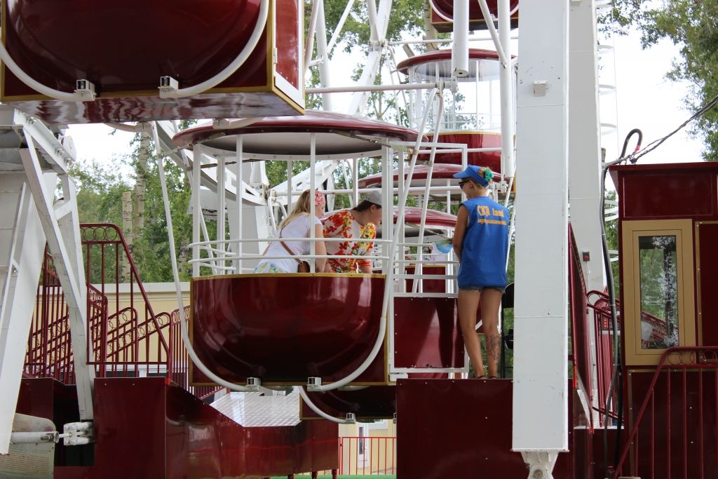 Жители Биробиджана позавидовали хабаровчанам, у которых теперь есть колесо обозрения