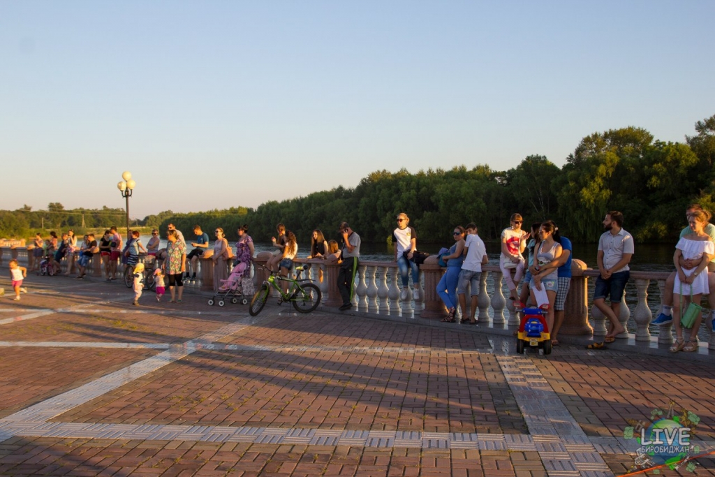 Зрителей было довольно много