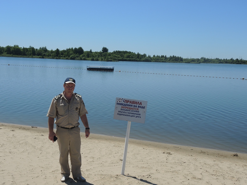 Пьяные компании на берегу водоемов нередко становятся "головной болью" спасателей ЕАО Пресс-служба ГУ МЧС России по ЕАО