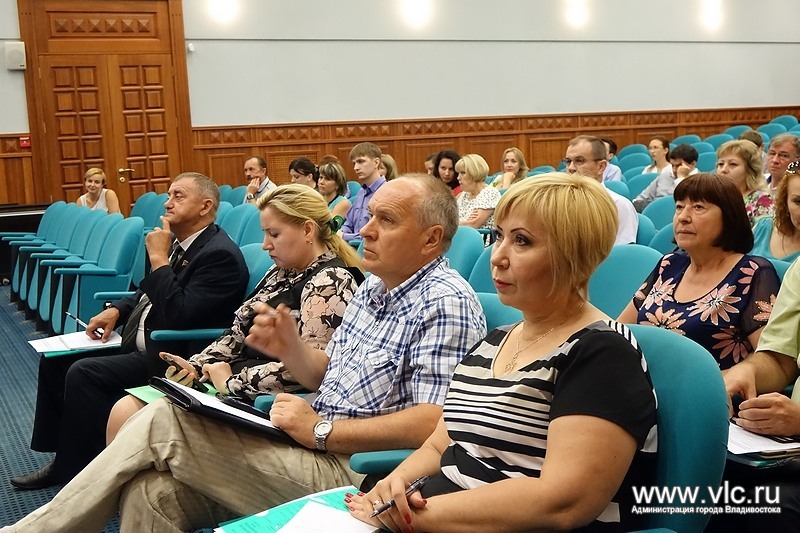 Развитие местного самоуправления в РФ обсудили во Владивостоке