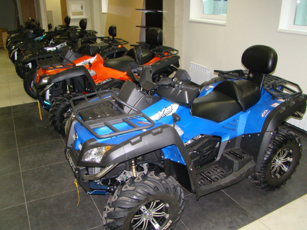 Ассортимент мультибрендового салона мототехники "ДВ-Экстрим"