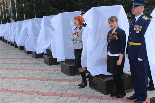 В Аллее Героев установят еще два пилона
