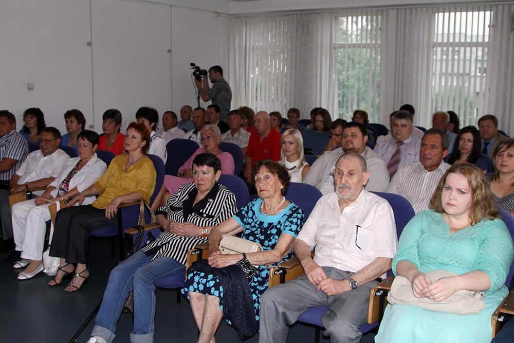 Лучших работников спортивной отрасли наградили в Хабаровске