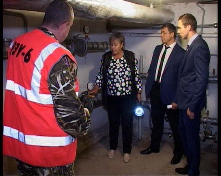 Качество работ специалистов РЭУ-6 в Магадане оценил Антон Басанский Фото из архива Антона Басанского 