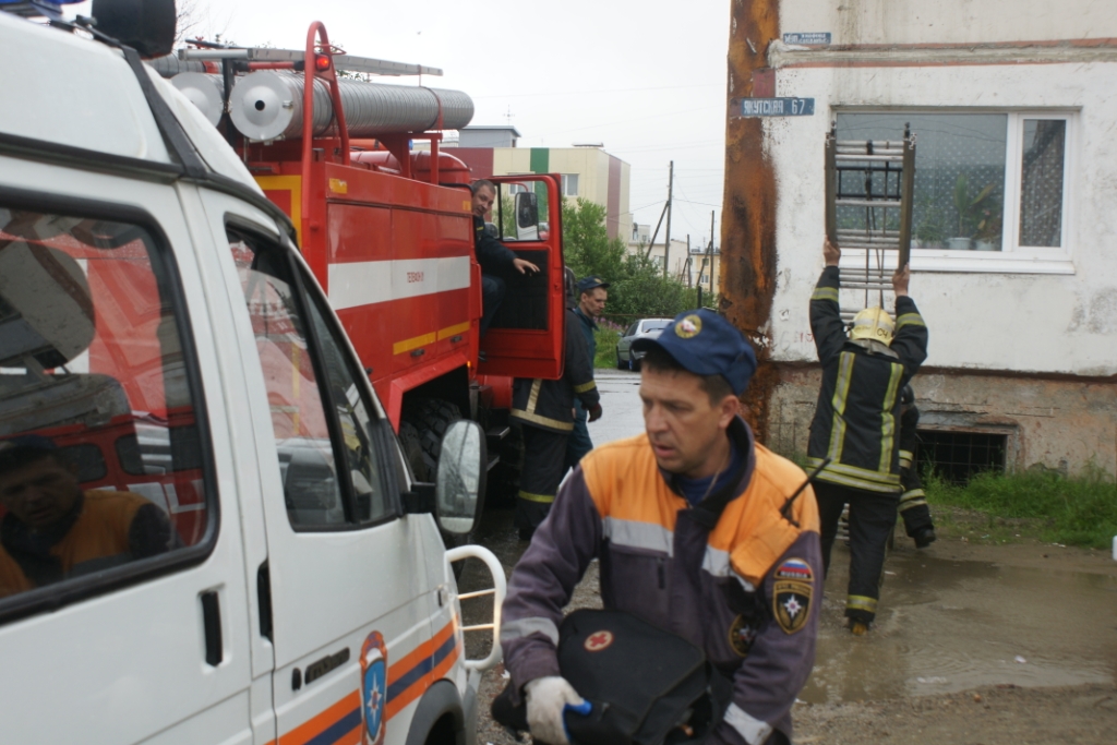 Попытка суицида на улице Якутской