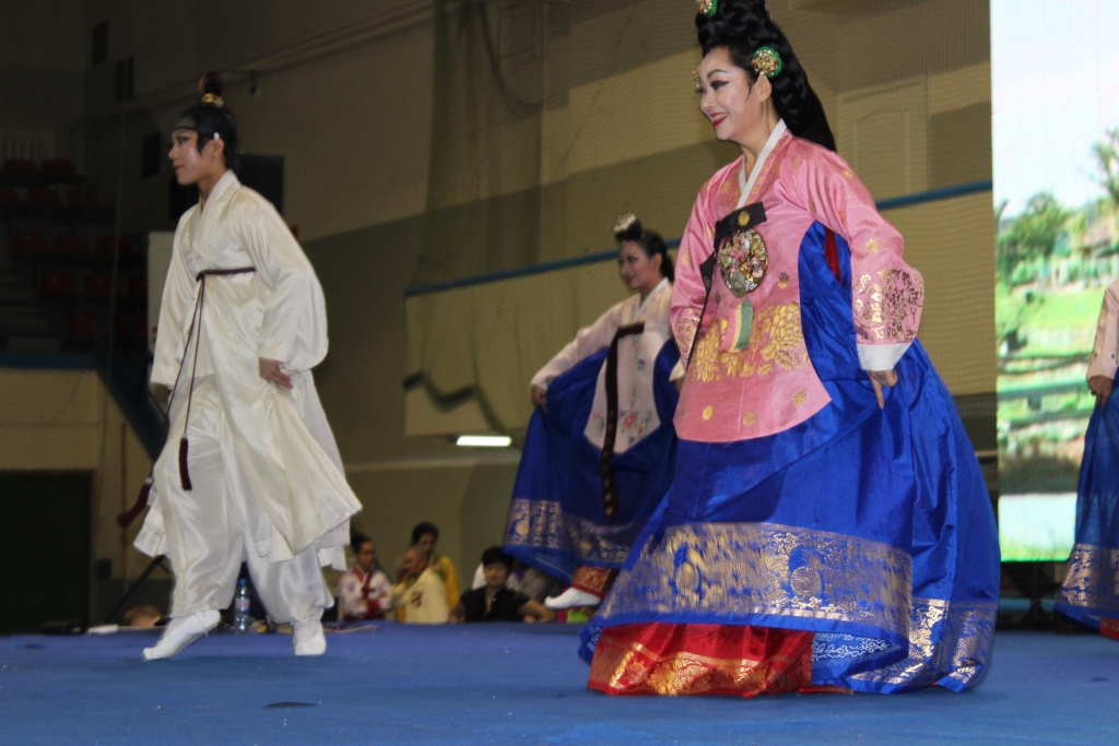Самый "восточный" фестиваль прошел на "ура" в Хабаровске
