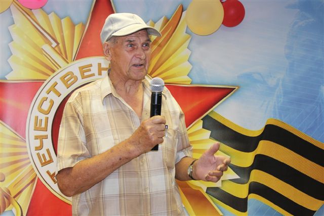 Юрий Опенько