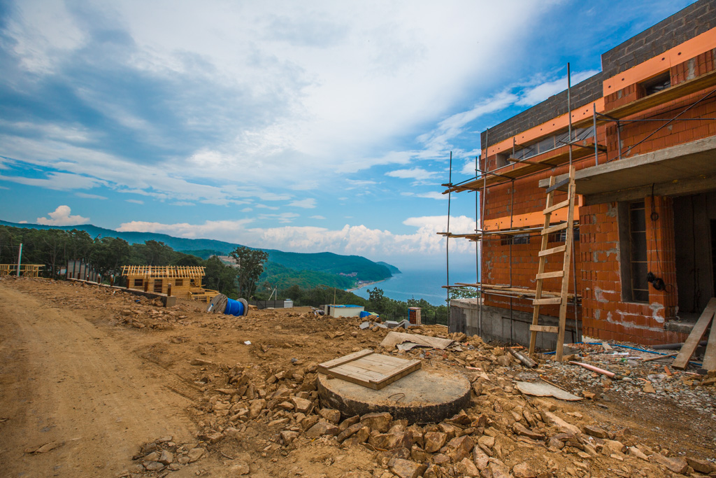 Жилой поселок "Лазурный"