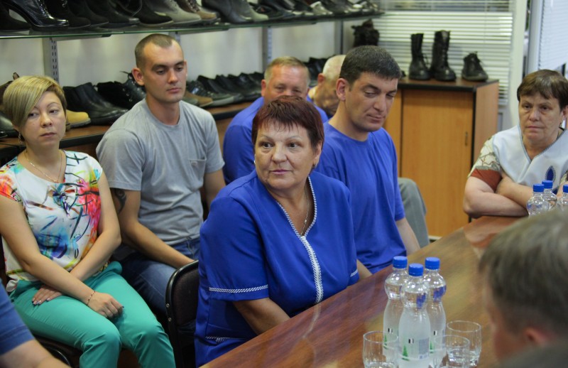 Встреча с работниками обувной фабрики