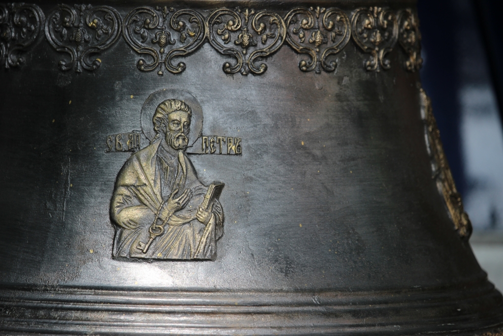 Яблоки с наилучшими пожеланиями в честь Яблочного Спаса дарили друг другу хабаровчане