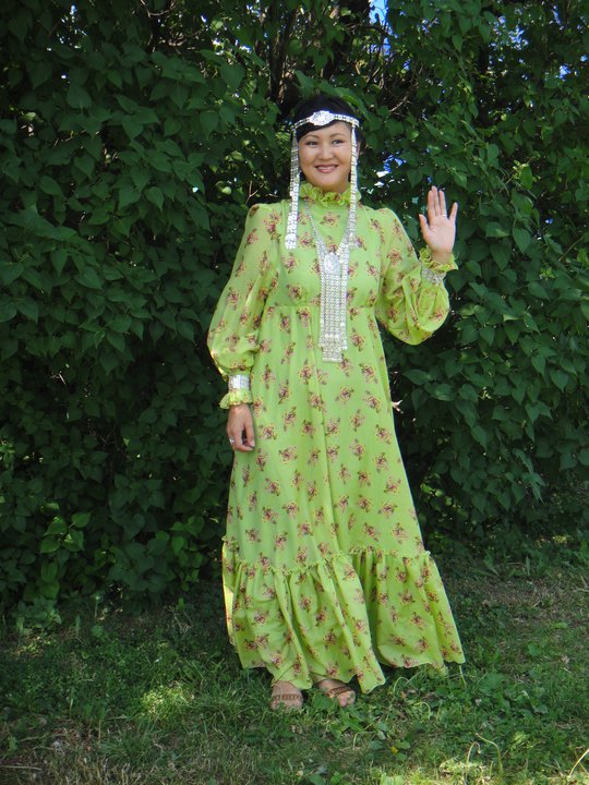 Кюннэй Такасаева во время празднования Ысыаха