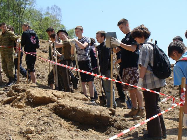 Раскопки на строительстве дороги во Влаивостоке