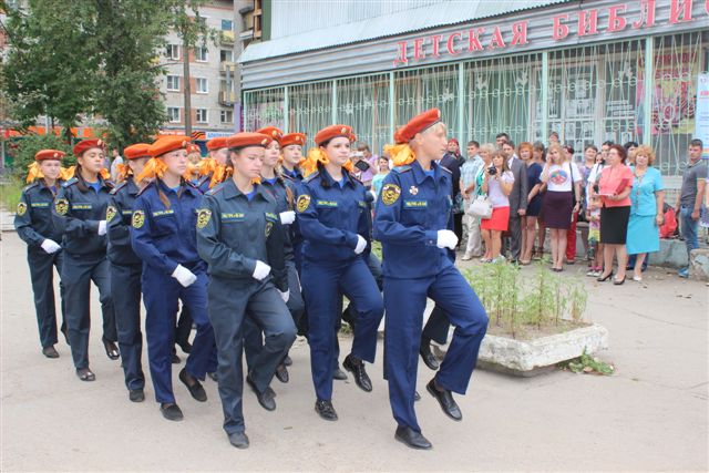 Марш курсантов открыл церемонию