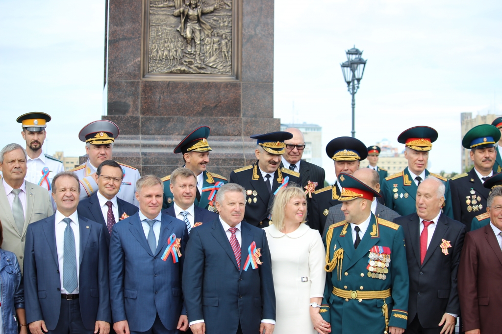 Состоялось торжественное открытие новой хабаровской площади "Город воинской славы"