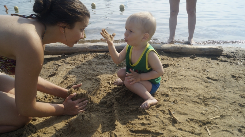 Почти 100 работ претендуют на победу в фотоконкурсе на сайте ИА ЕАОMedia