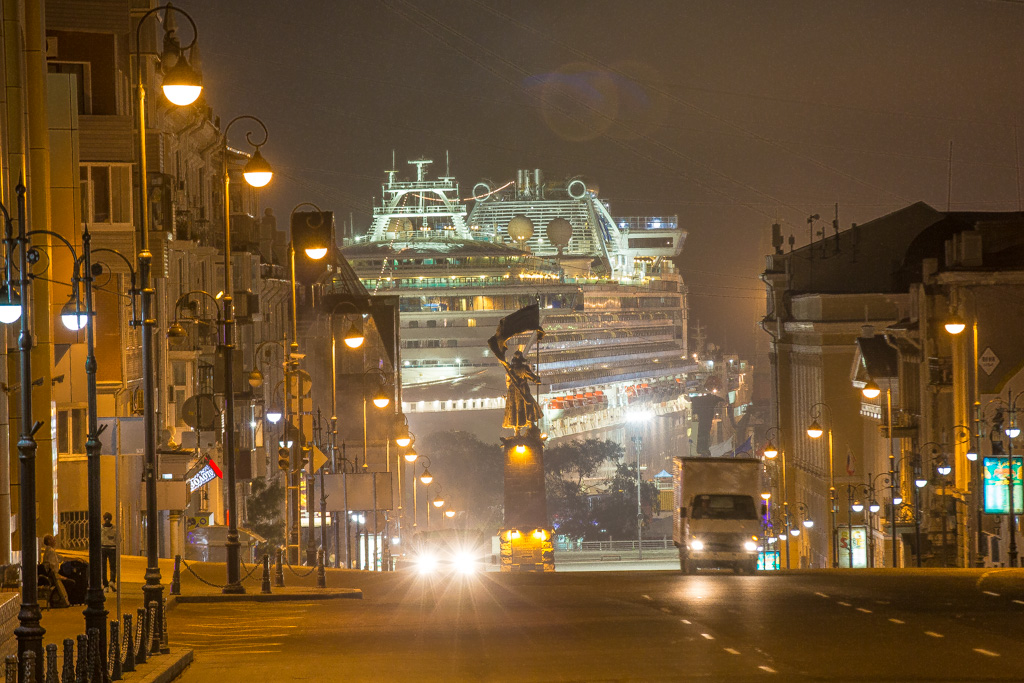 Лайнер Diamond Princess