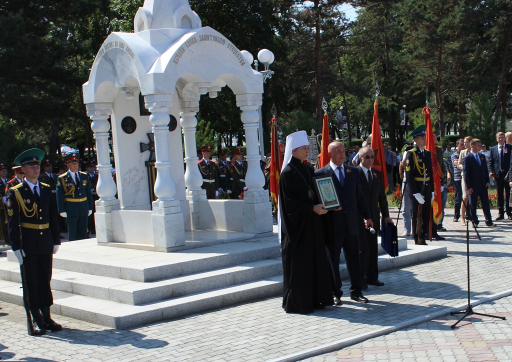 Часовню-памятник открыли в Хабаровске