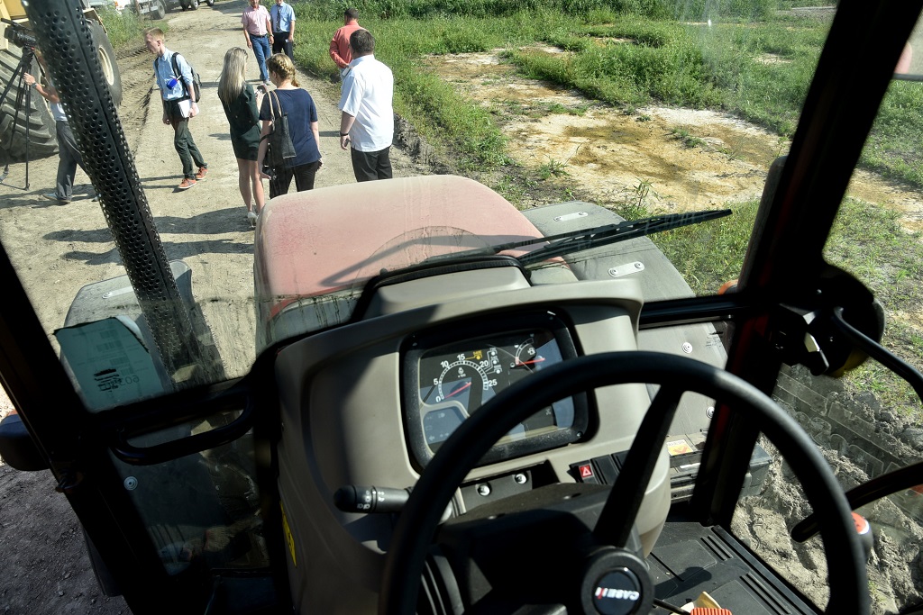 Новый трактор