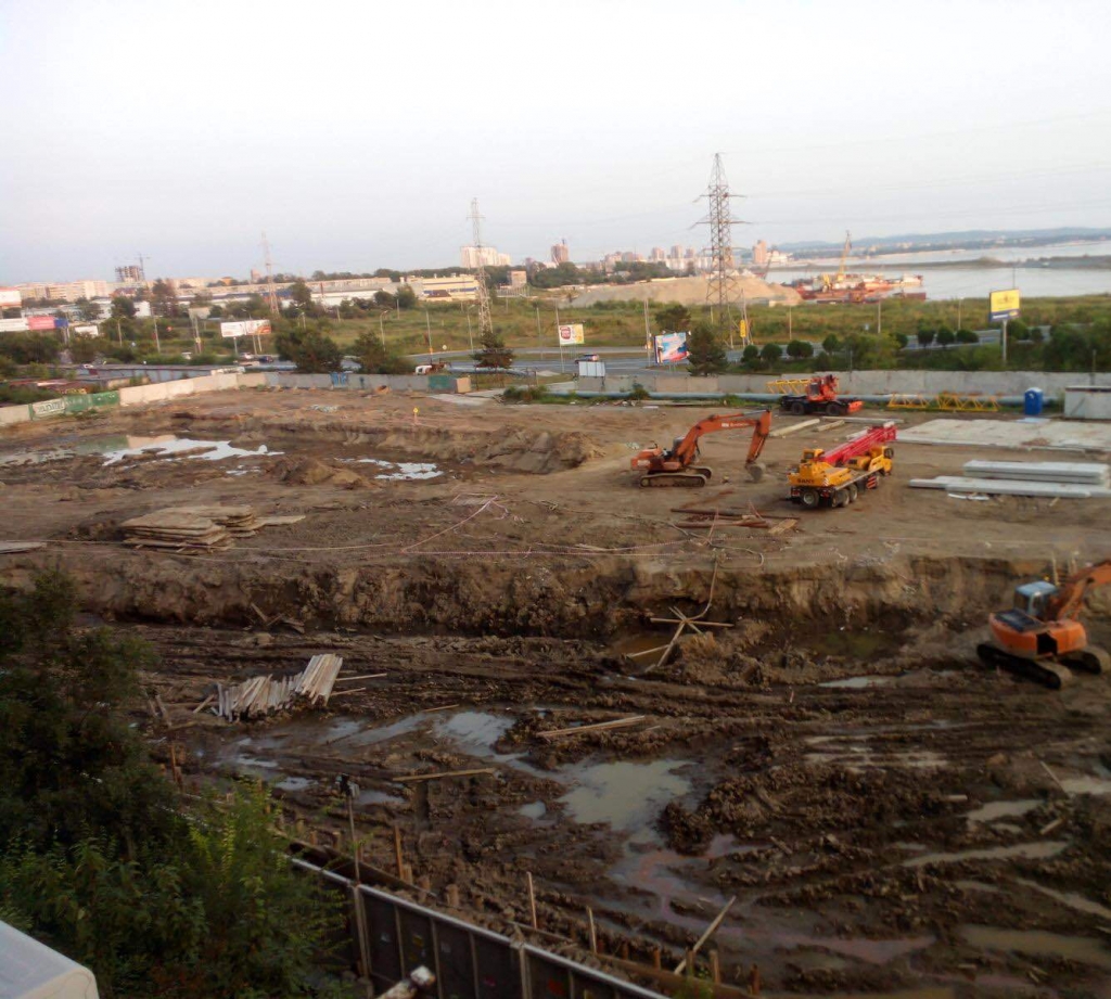 Строительная площадка объекта "Жилые дома по ул. Пионерской в Индустриальном районе г. Хабаровска"