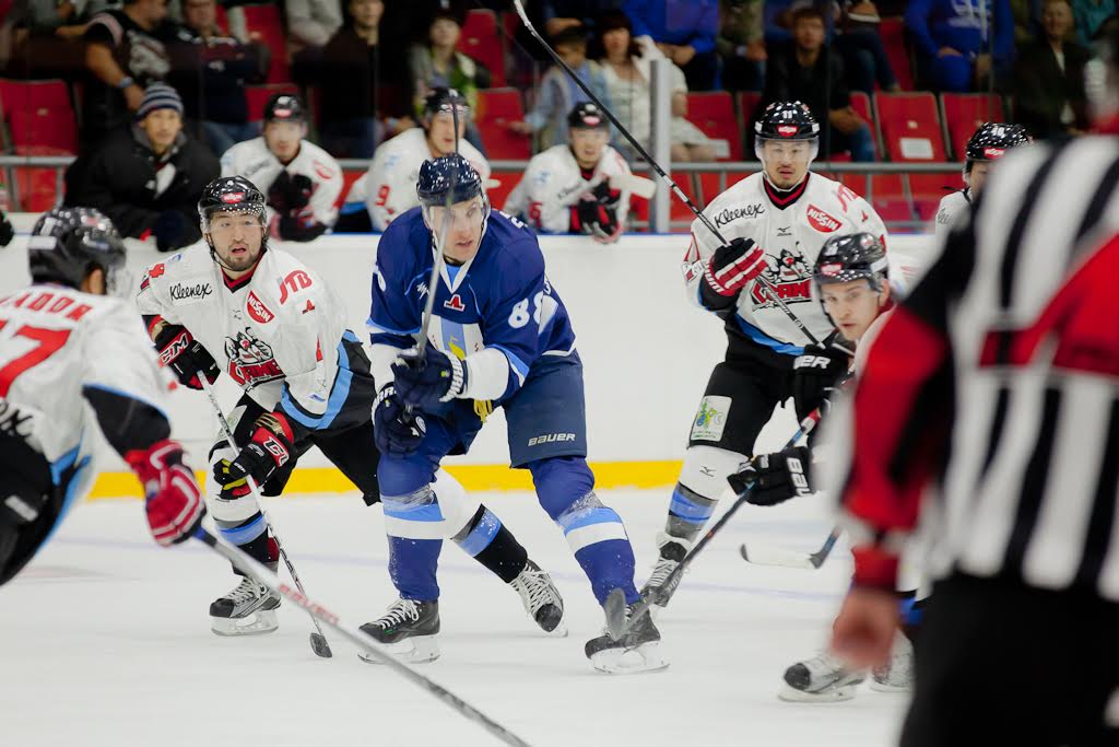 Сахалинские хоккеисты открыли новый сезон АХЛ победой над "Ниппон Пэпер Крейнс"