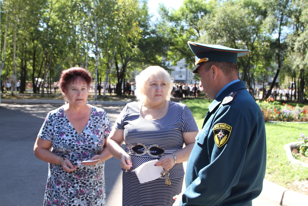 Более 650 детей школы №5 экстренно эвакуировали в Биробиджане в ходе практических учений