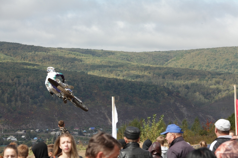 Соревнования по мотокроссу