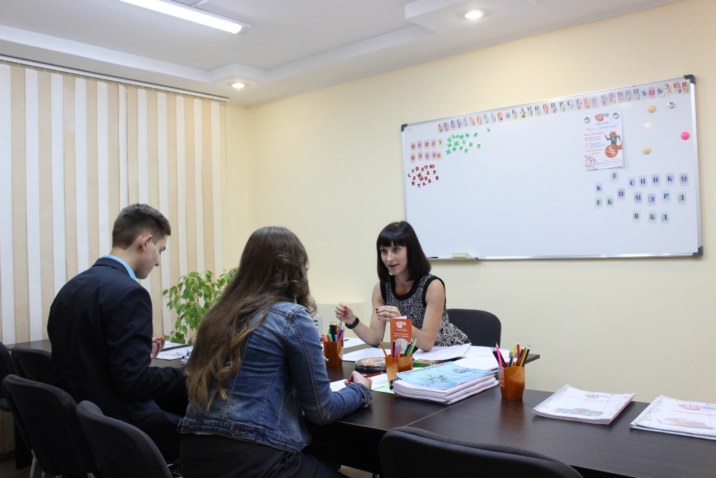 Школа скорочтения и развития интеллекта "IQ 007"