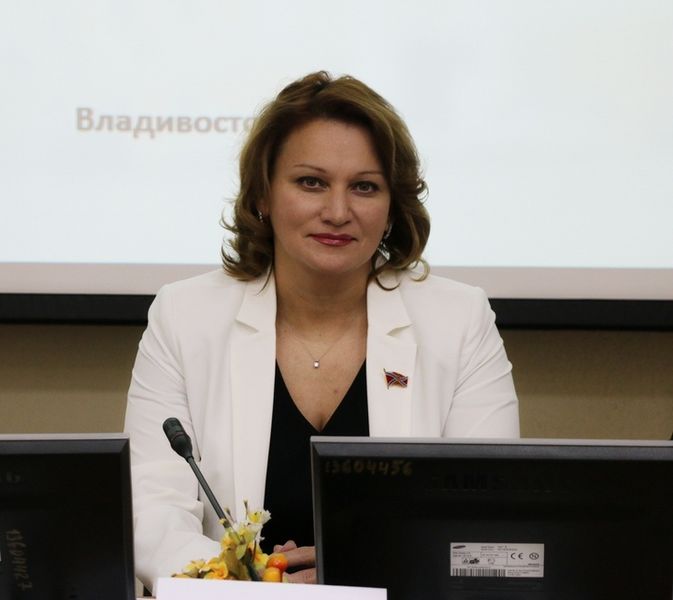 Председатель Думы города Владивостока Елена Новицкая
