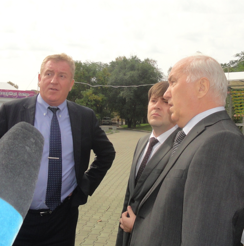 Мэр Хабаровска приказал открыть половину подземного перехода через улицу Дикопольцева