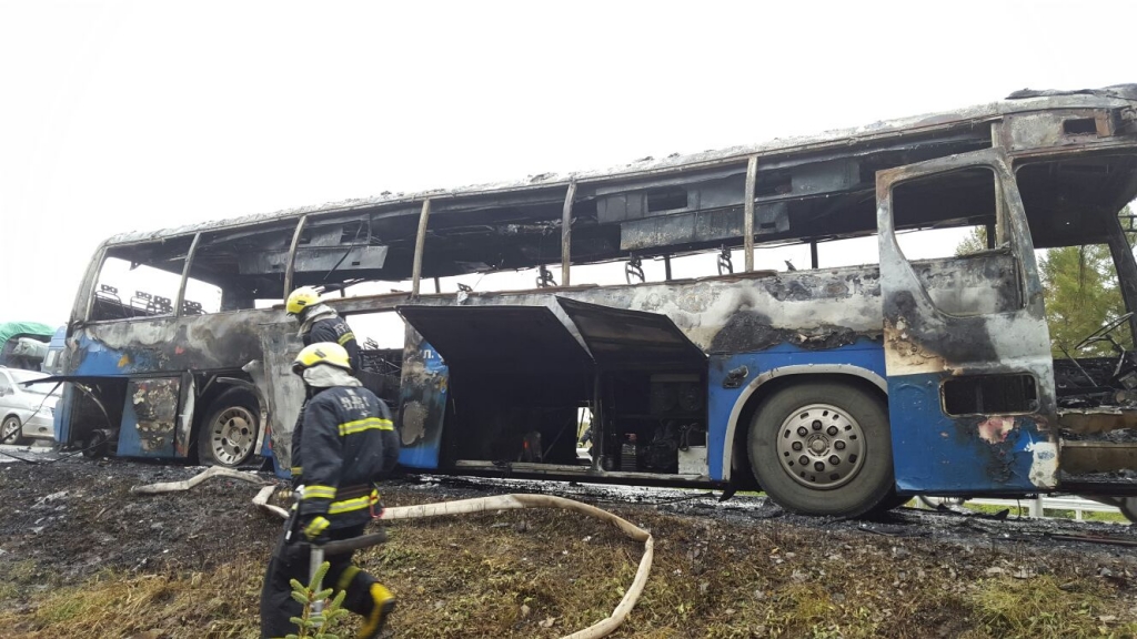 Автобус сгорел в Суйфэньхэ