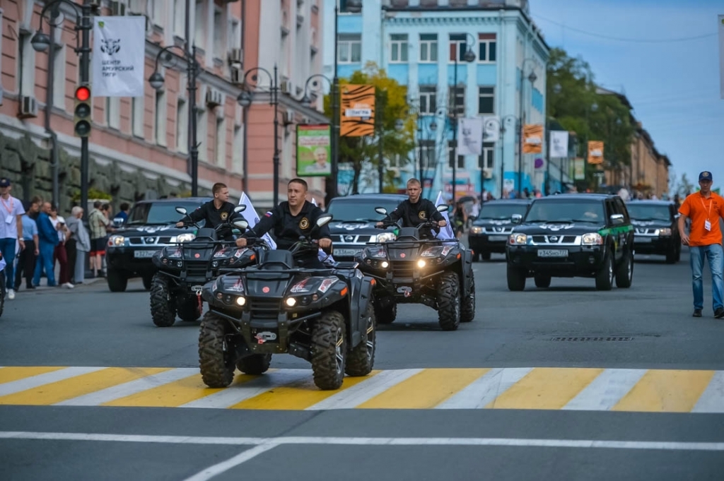Колонна на День тигра