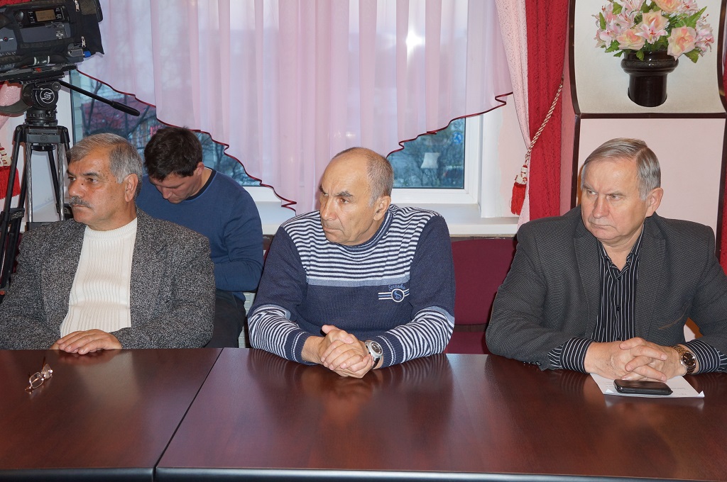 Члены Общественной палаты региона