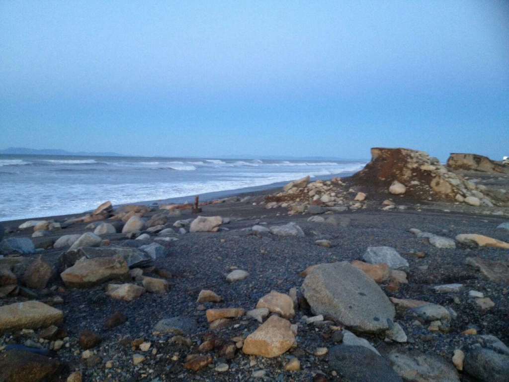 Дорогу размыло