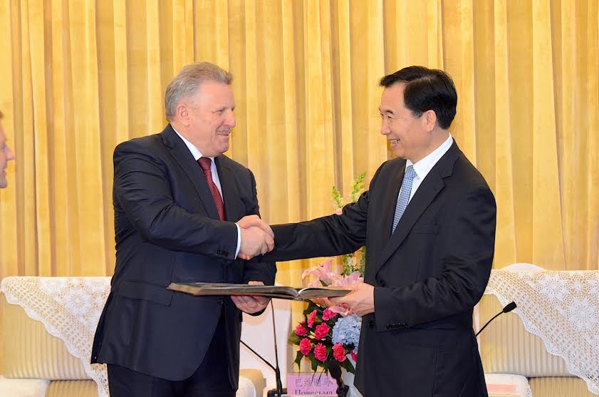 Делегация Хабаровского края примет участие во Втором российско-китайском ЭКСПО