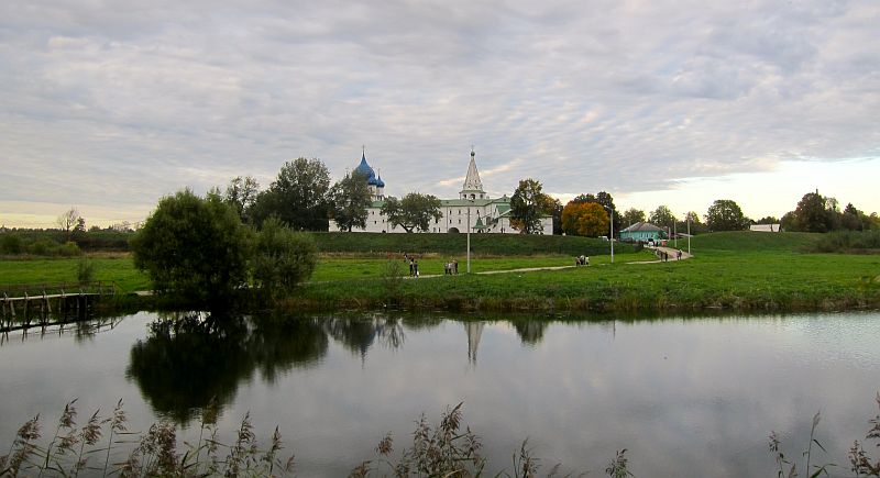 Суздаль. Вид на Спасо-Евфимьевский монастырь