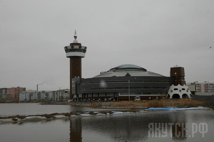 Первый этап очистки дна озера Сайсары в Якутске завершается 