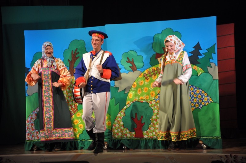 Биробиджанский театр кукол "Кудесник" открыл сезон новым спектаклем Фото взято с сайта http://kulturaeao.ru/