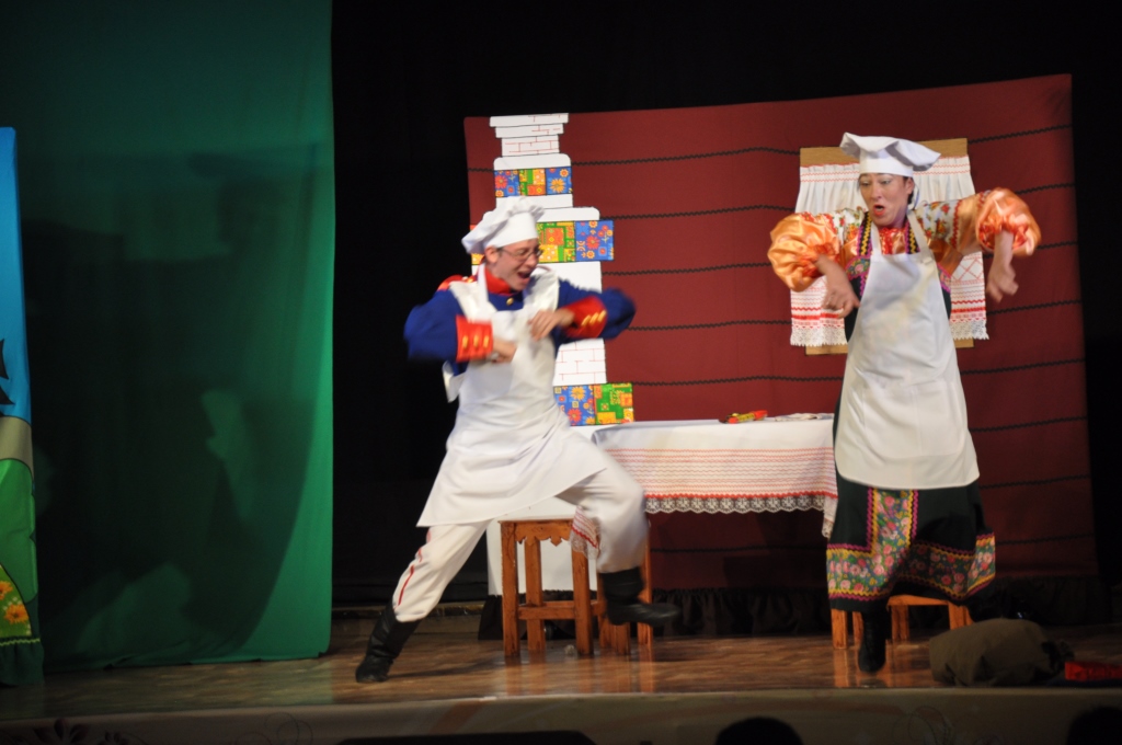 Показ спектакля "Волшебный барабан" в театре кукол "Кудесник"