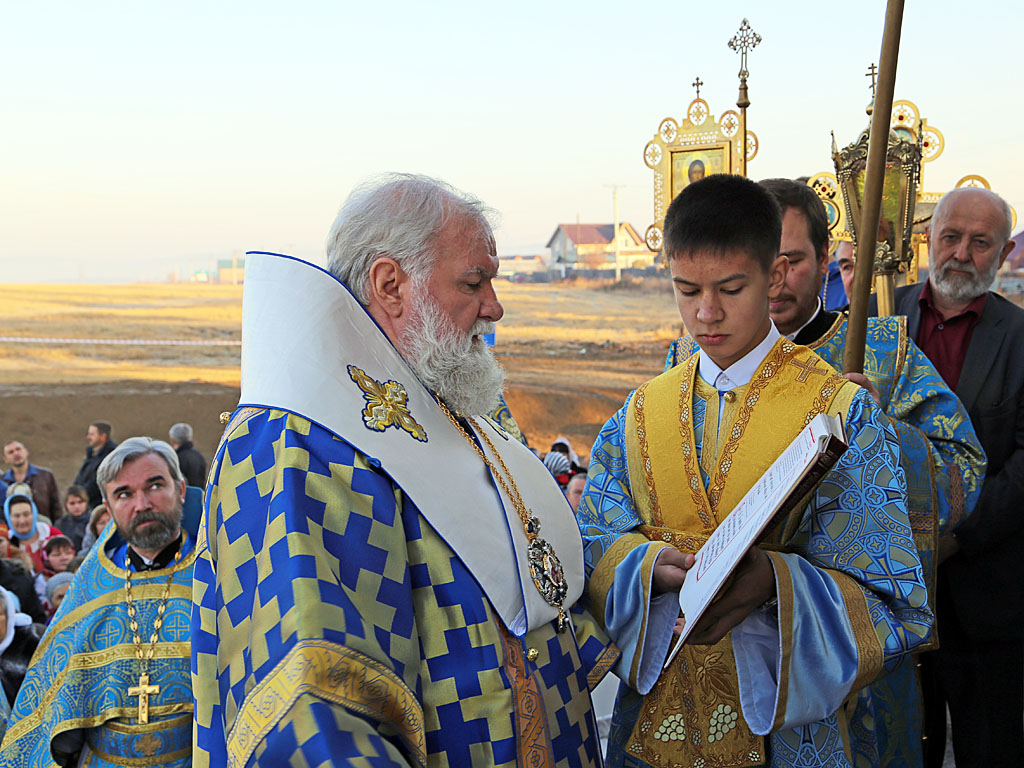 Освящение Свято-Покровского храма прошло в поселке Пивовариха Иркутского  района - IrkutskMedia.ru