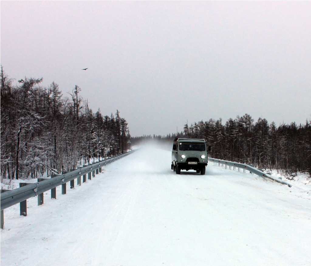 Федеральная трасса "Лена" по маршруту Невер-Якутск готова к зиме ИА YakutiaMedia