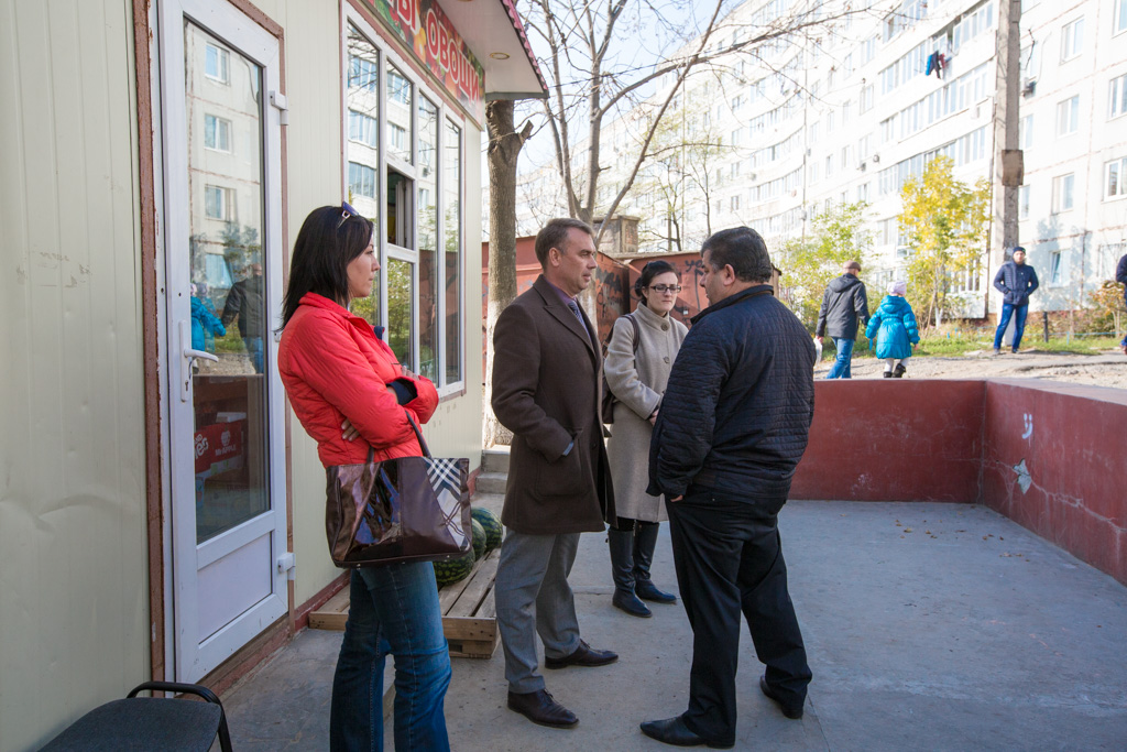 Активисты "Народного контроля" выявили торговую точку на улице Кузнецова, 78, реализующую