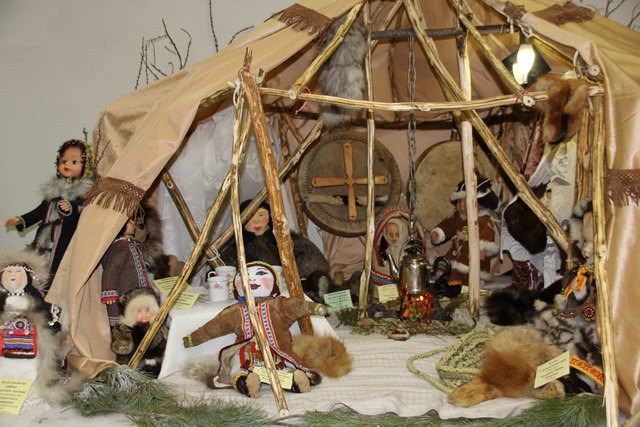 Состязание по декоративно-прикладному творчеству собрало участников практически из всех городских округов Колымы