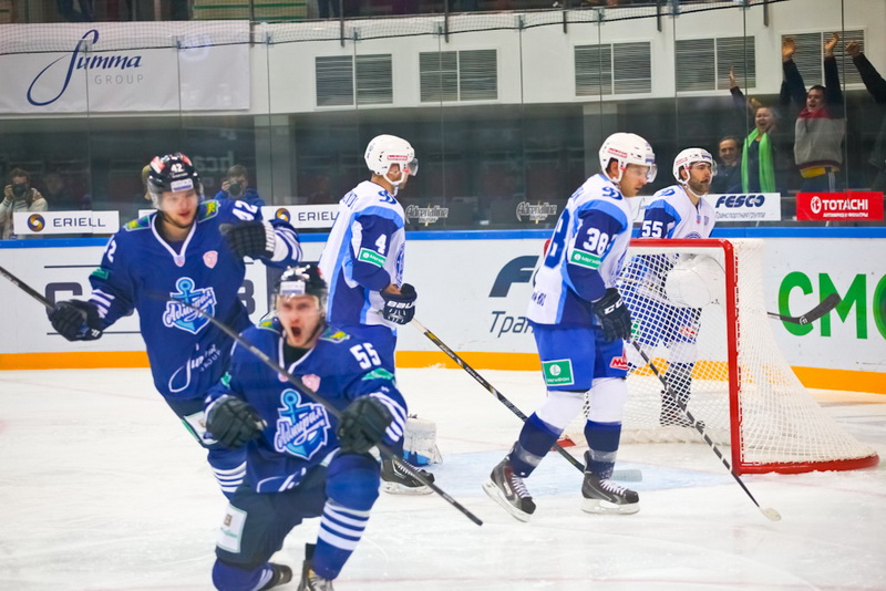 ХК "Динамо" против ХК "Адмирал"