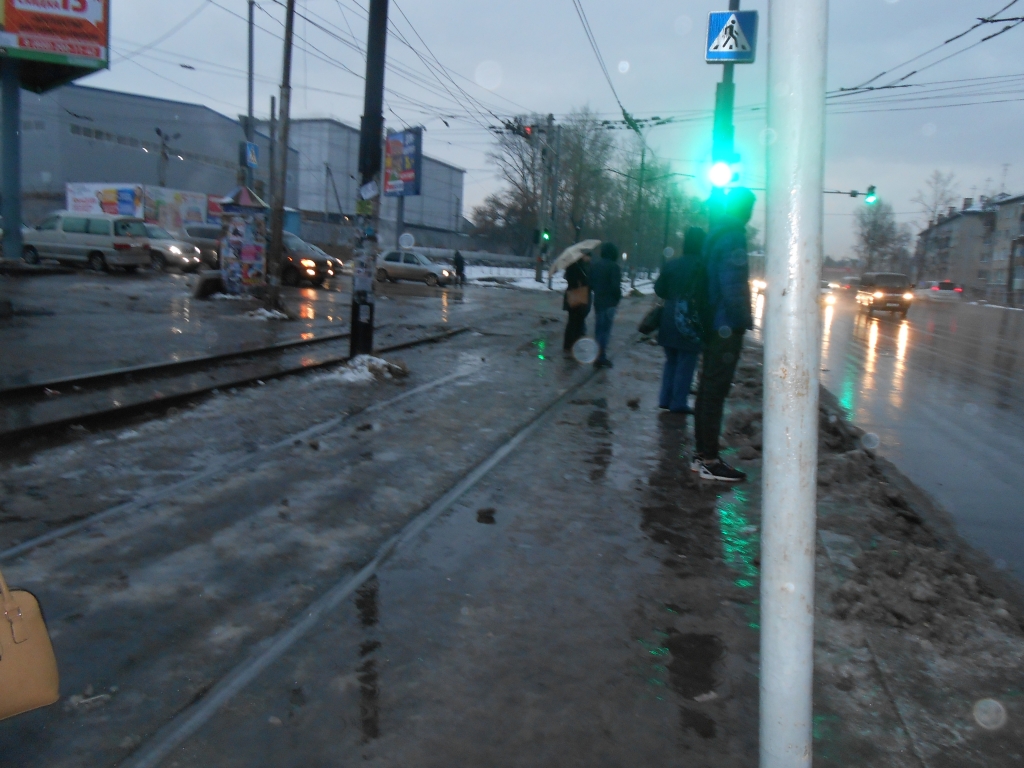 остановка "Судоверфь"