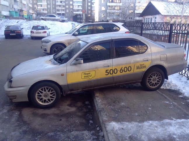 Сгоревший автомобиль 