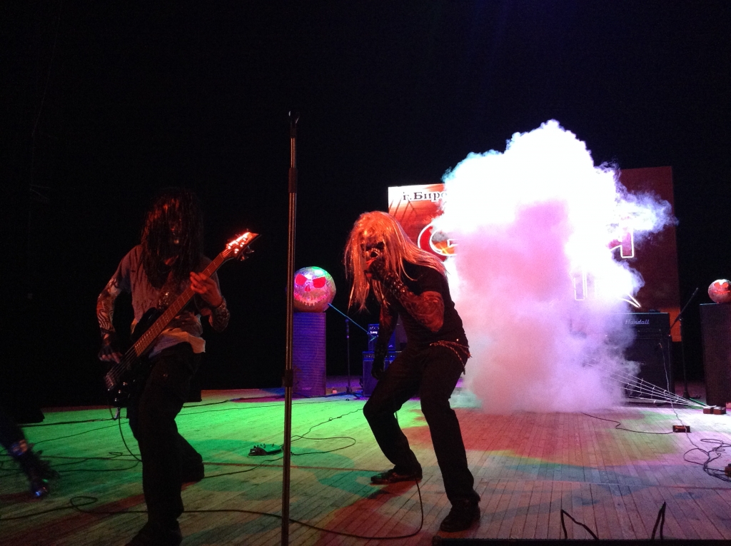 Рок-шабаш развернулся на сцене ГДК