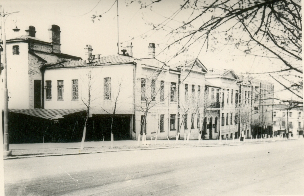 Здание Морского техникума на ул. Пологой в 1925-1926 гг.