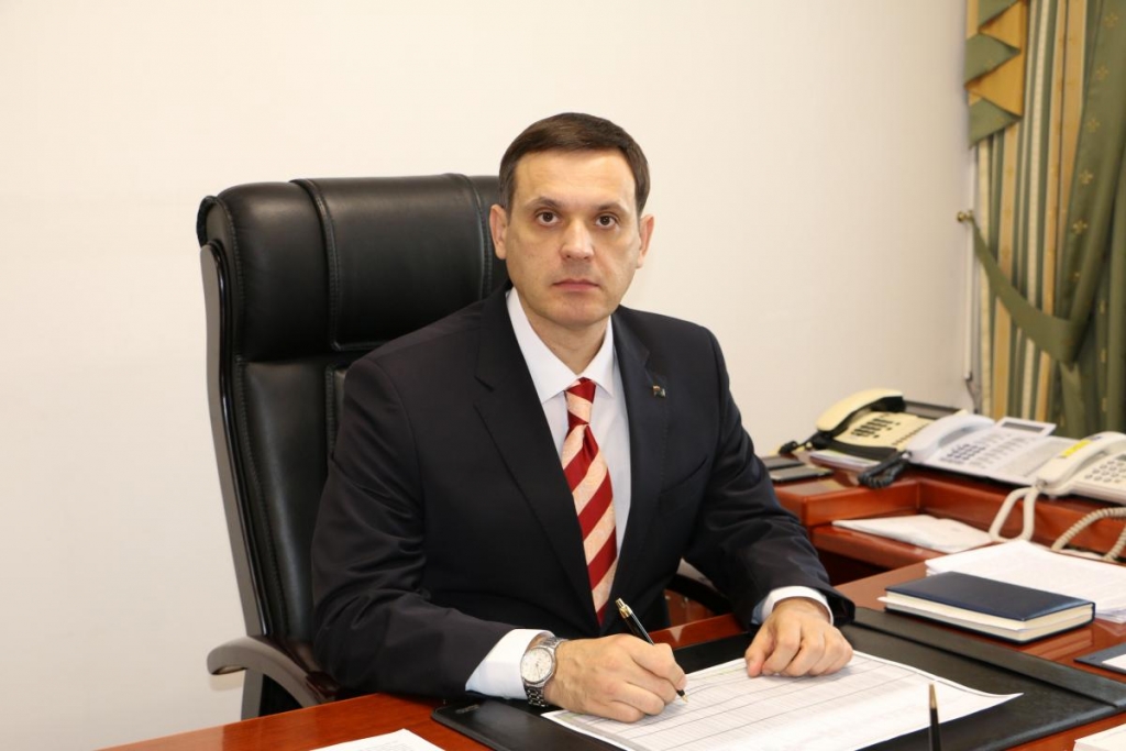 Около 10 кг концентрата синтетических наркотиков изъяли наркополицейские в Якутии