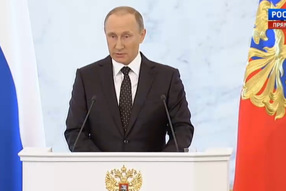 Владимир Путин обратился с посланием в Федеральному Собранию